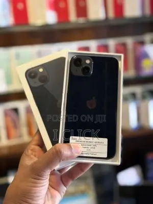 Apple iPhone 13 128GB (Used)