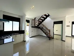 Brand New House in Blue Mountain Scheme Gampaha City Limit- Belummahar