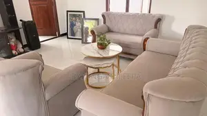 Queen Sofa Set
