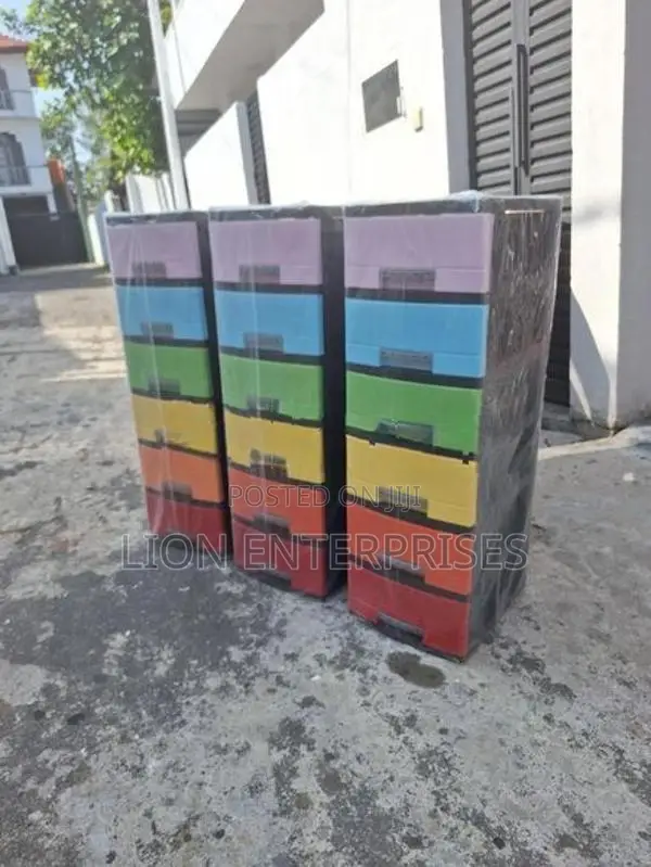 6 Drawer Plastic Cupboard Set