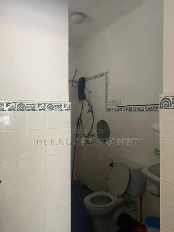 House for sale in Battaramulla ( koswatta)