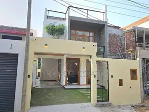 Beautiful Designed Luxury Three Story House for sale Pelawatta