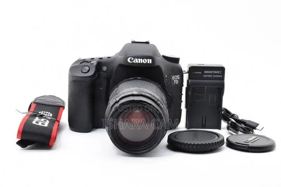 Canon 7D DSLR with Lens