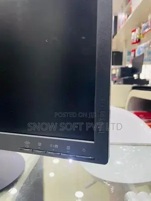 Lenovo 22" Fhd Monitor – Used