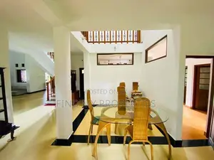House for Sale in Athurugiriya