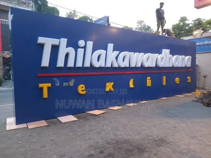 Vaccume Forming Illuminated Signages for Big Brands