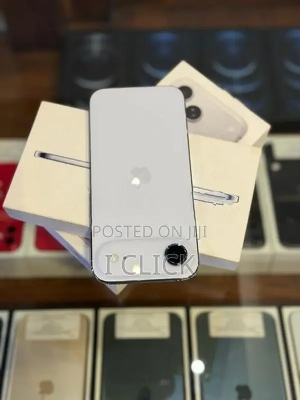 Apple iPhone Air 256GB (Used)