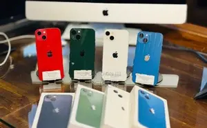 Apple iPhone 13 128GB (Used)