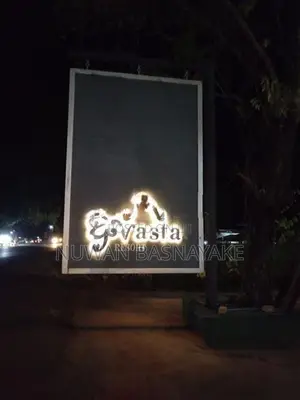 Outdoor Illuminated Signage - Backlit, Frontlit, led box Sign