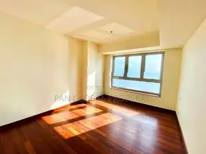 Apartment for Sale in Cinnamon Life Colombo 02