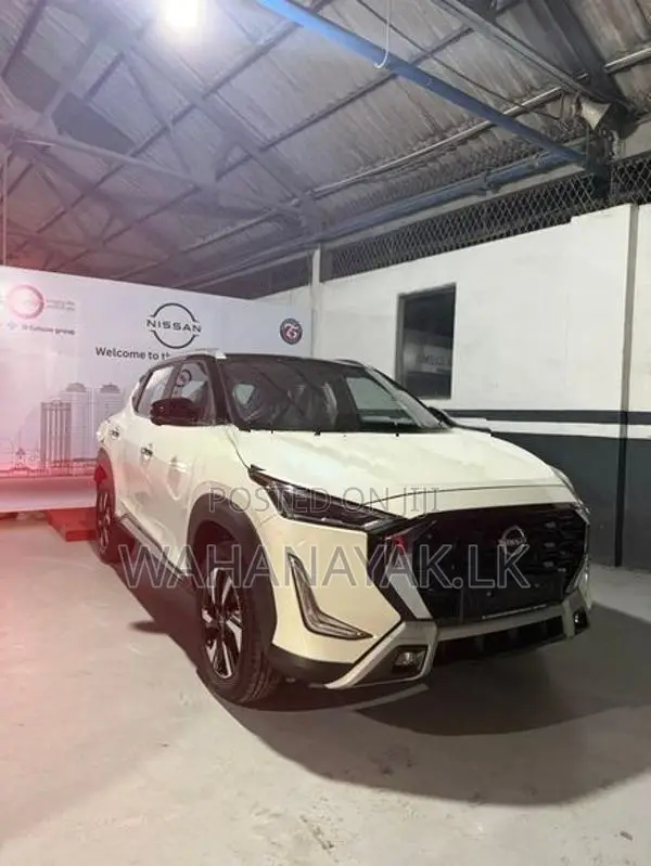Nissan Magnite CVT Tekna+ 2025