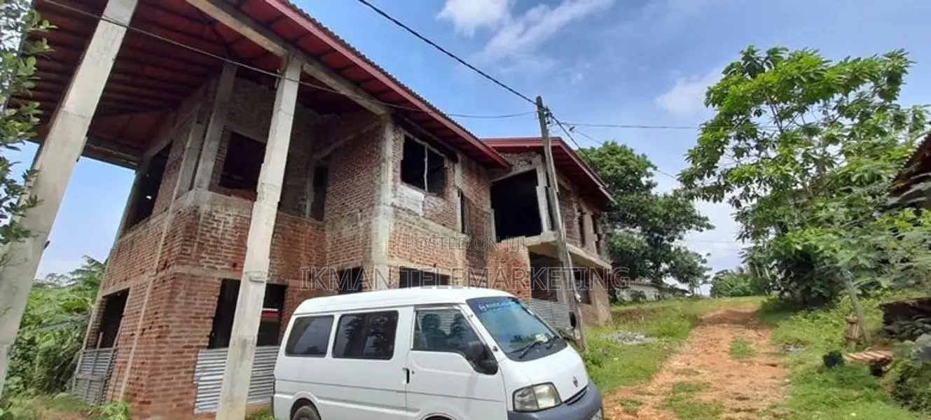 Land with House for Sale in Horana