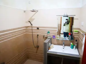 Gampaha House for Sale in Rathupaswala