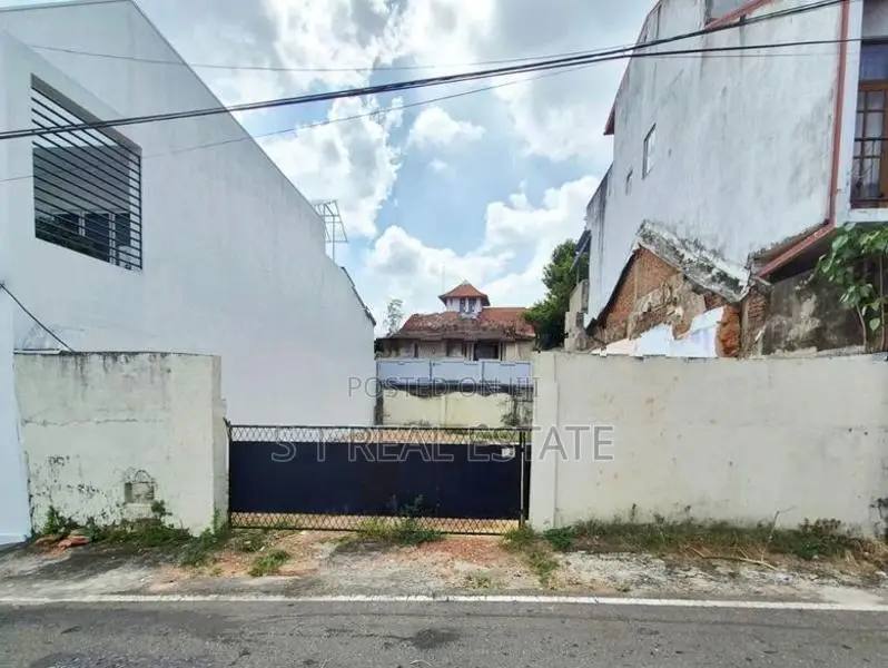 6.75P High Residential Bare Land For Sale In Nawala