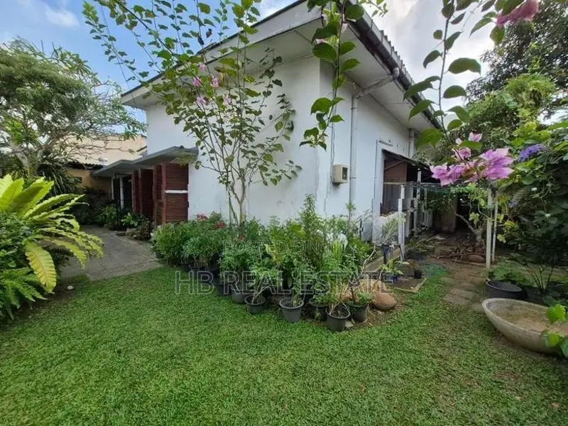 21 Perches Land with House for Sale Rajagiriye