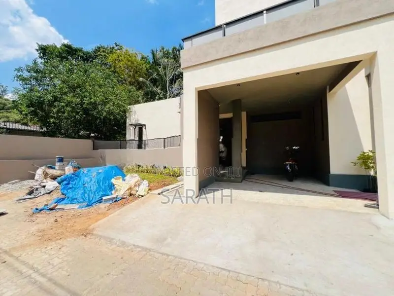 Well Build Brand New House For Sale Malabe