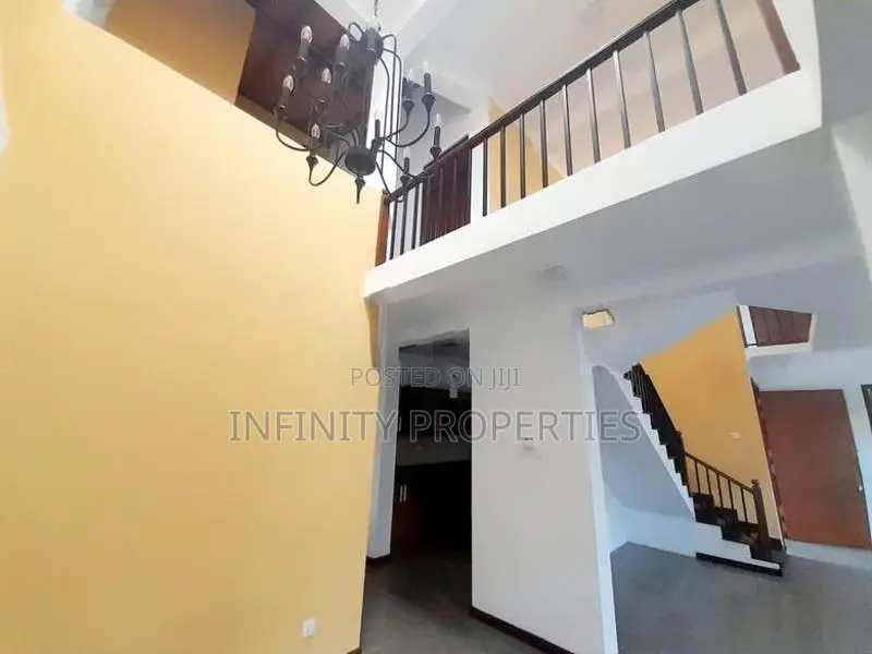 02 Story Luxury House Sale At Mirihana Nugegoda