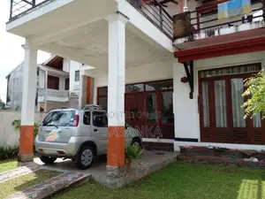Malabe Prime Location Three Story House For Sale