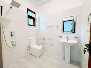 Brand New Modern House Piliyandala