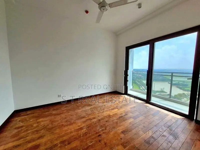 03BR Super Luxury Apartment For Sale in Kotte.