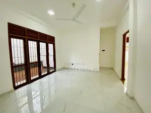 AS021 - Luxury House for Sale in Piliyandala