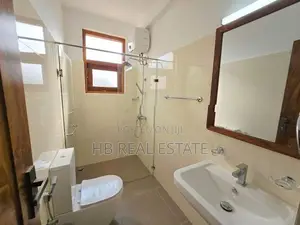 Three-Story Luxury House for Sale Pelawatta