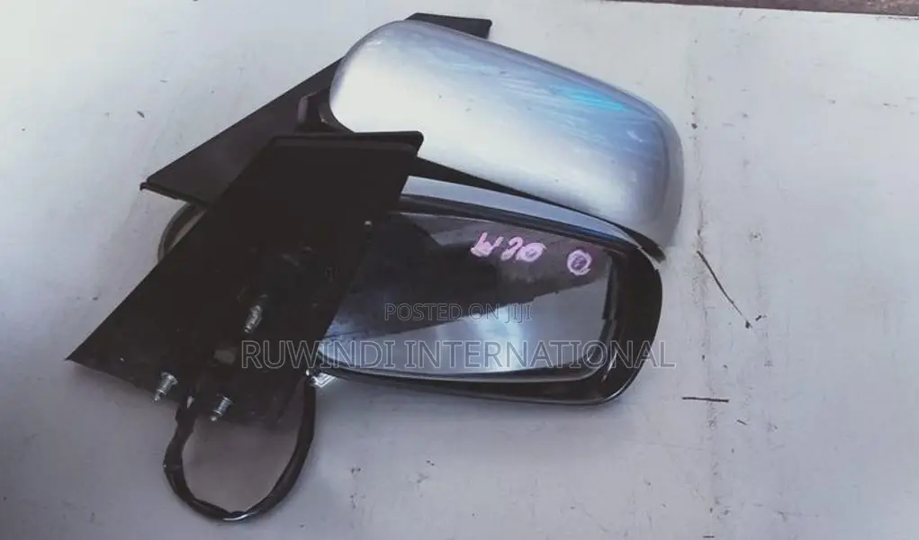 TOYOTA PRIUS W20 SIDE MIRROR LH/RH
