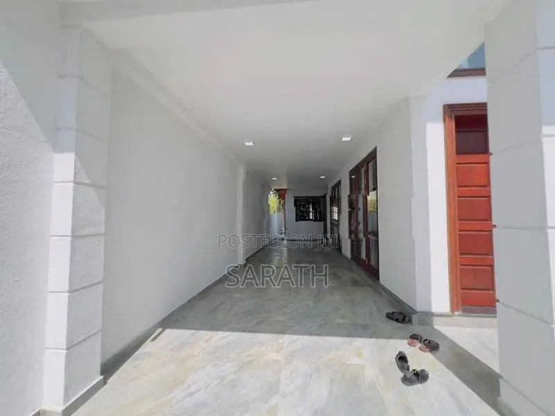 Brand New Super House In Battaramulla
