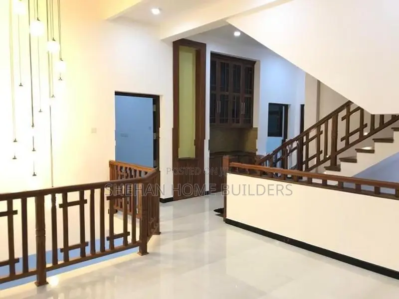 Brand new three storey House For sale in kandana Rilaulla