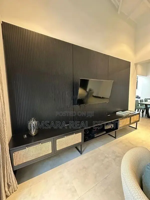 3BR FULLY FURNISHED WELL MAINTAINED LUXURY HOUSE FOR LEASE IN HOKANDAR