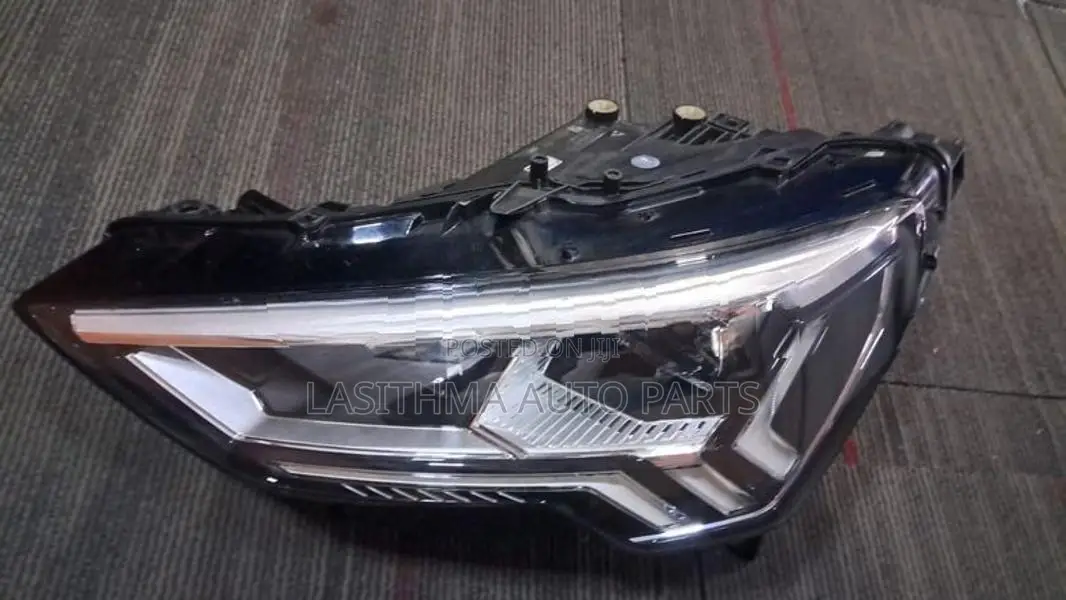 Q3 Head Lamp