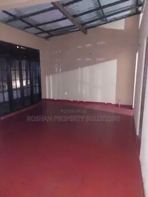 Uspair house for rent in Rathmalana