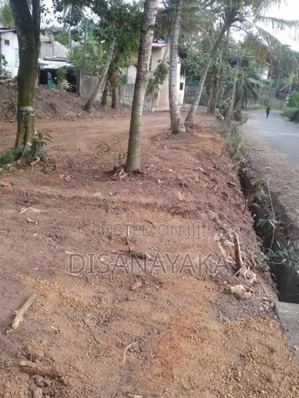 Land for Sale in Battaramulla DS309080