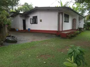 Battaramulla Pelawatta 10.5Perches Land With House For SALE