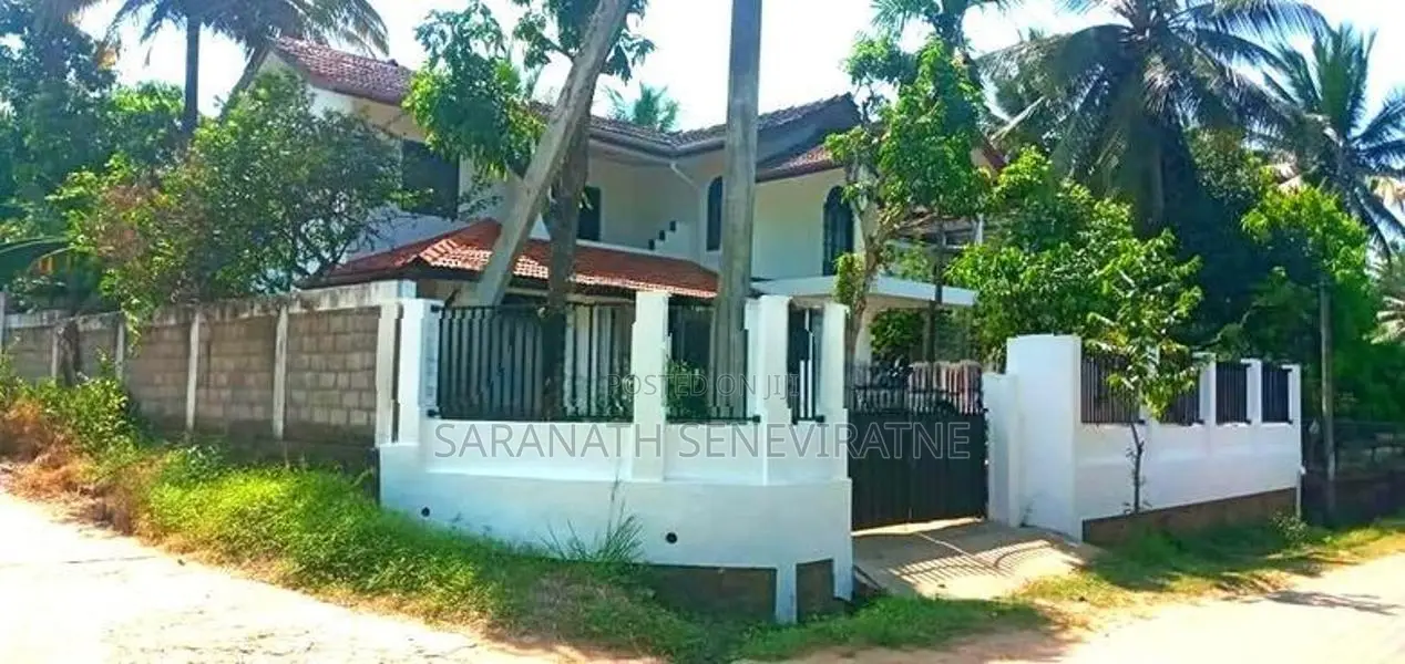 House For Sale in Millawa, Kurunegala අංග සම්පූර්ණ දෙමහල් නිවස