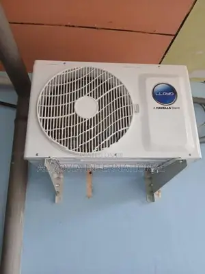 LLOYD 18000 BTU Economical Inverter Air Conditioner