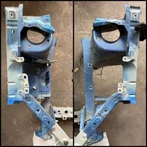 Nissan Tiida Front Side Cuts Shock Mount Panels