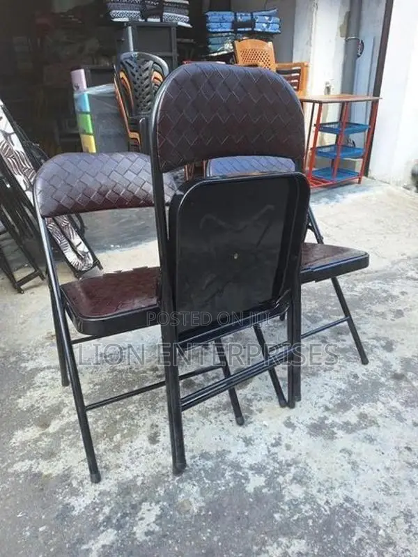 Folding Visitor Chairs