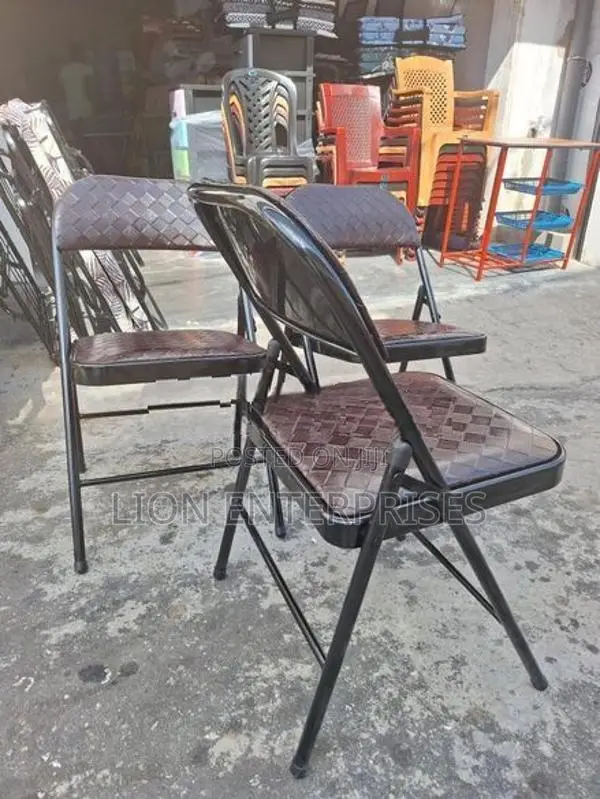 Folding Visitor Chairs