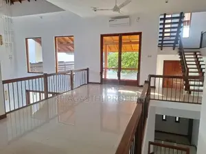 Kotte Super Luxury House for Sale