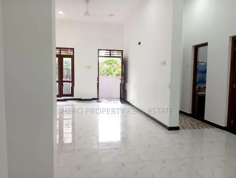 Two Storey House for Sale in Kottawa
