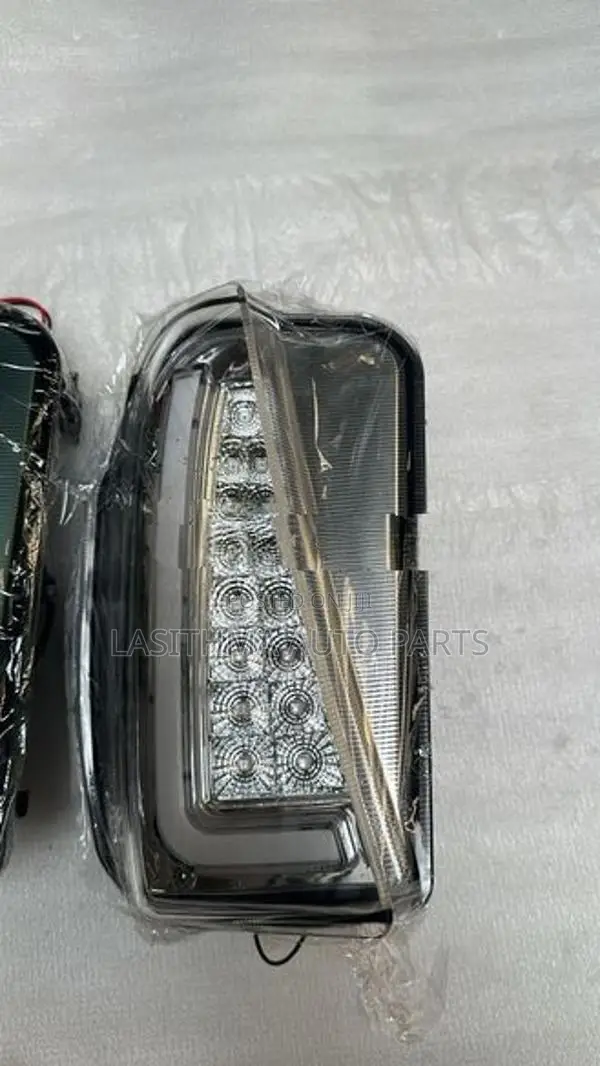 Prius 30 Led Signal Light