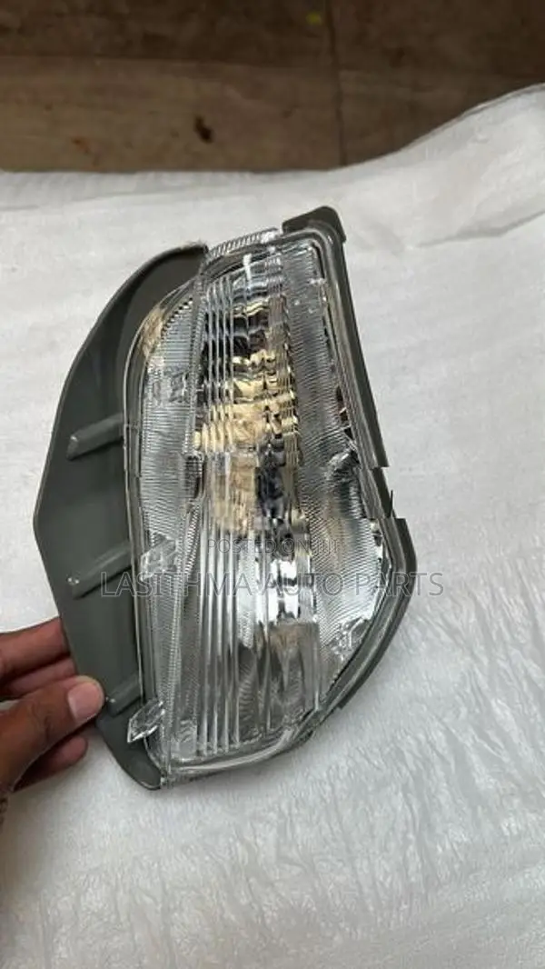 Prius 40 Signal Lamp
