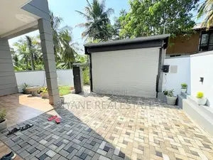 Brand New House for Sale in Athurugiriya
