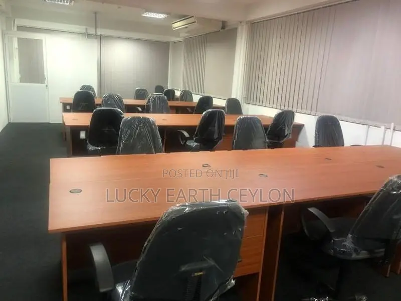 Colombo 10, Commercial Building 3Rd Floor For Rent (MG1249)