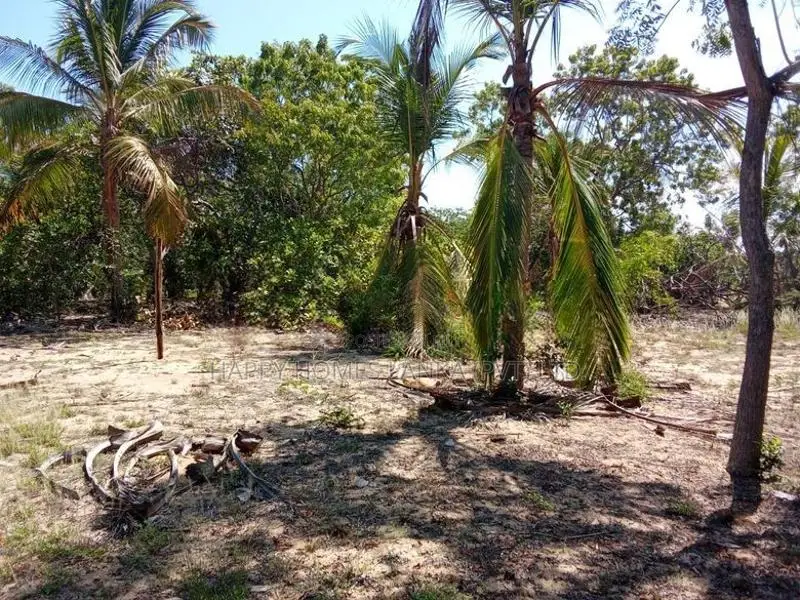 HHL1108 - Land for Sale in Kurukkalmdam