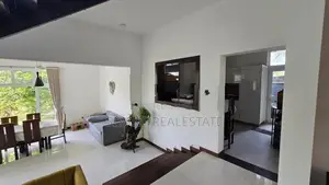 Brand New 3-Storey 4-Bedroom House – Athurugiriya