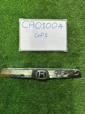 Honda Fit (GP1) Crome Dicky Garnish