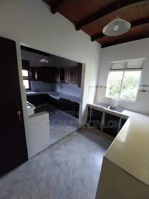 Nawala, Unfurnished, 2ND Floor House For Rent (MG1256)