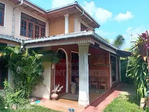 2 Storey House for Sale Dehiwala Close to Kawdana Road